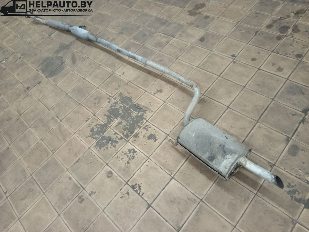 глушитель Suzuki Baleno 1 поколение 1997, 1.3 л., бензин, МКПП, седан, передний привод - фото №1