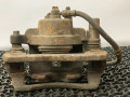 суппорт передний правый Mazda Xedos 6 1 поколение 1996, 2.0 л., бензин, АКПП, черный, седан - фото №3