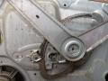 стеклоподъемник электрический передний левый Ford Focus 2 поколение 2006, 1.6 л., HWDA, бензин, МКПП, красный, хетчбэк 5 дв., передний привод - фото №4