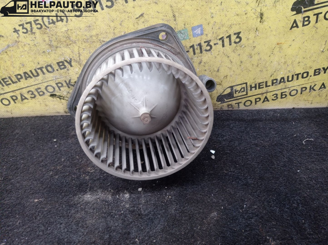 моторчик печки Daewoo Lanos T100 2000, 1.5 л., бензин, МКПП, фиолетовый, хетчбэк 5 дв., передний привод - фото №1