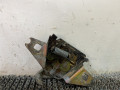 замок капота Volkswagen Polo 2 поколение 1990, 1.3 л., бензин, МКПП, синий, хетчбэк 3 дв., передний привод - фото №2