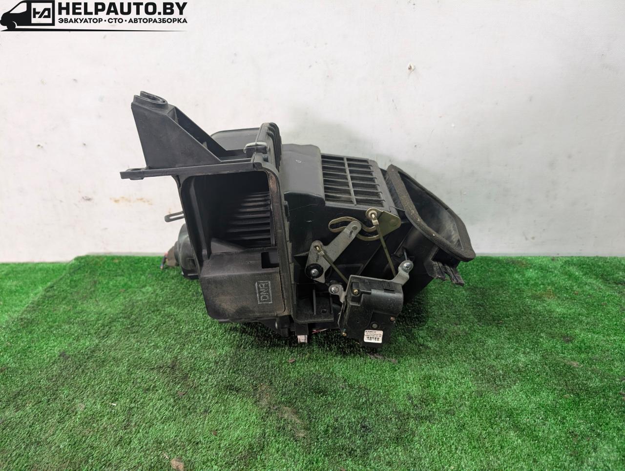 моторчик заслонки печки Kia Joice 1 поколение 1999, 2.0 л., G4CP, бензин, МКПП, зелёный, минивэн, передний привод - фото №1