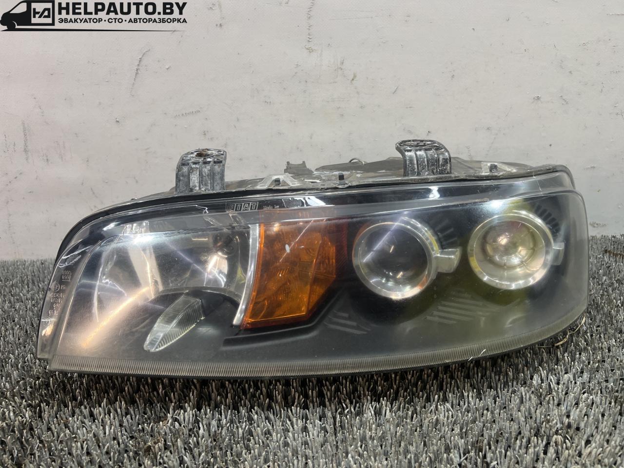 фара левая Fiat Punto 2 поколение 2002, 1.2 л., 188 A4.000, бензин, 5МКПП, серый, хетчбэк 3 дв., передний привод - фото №1