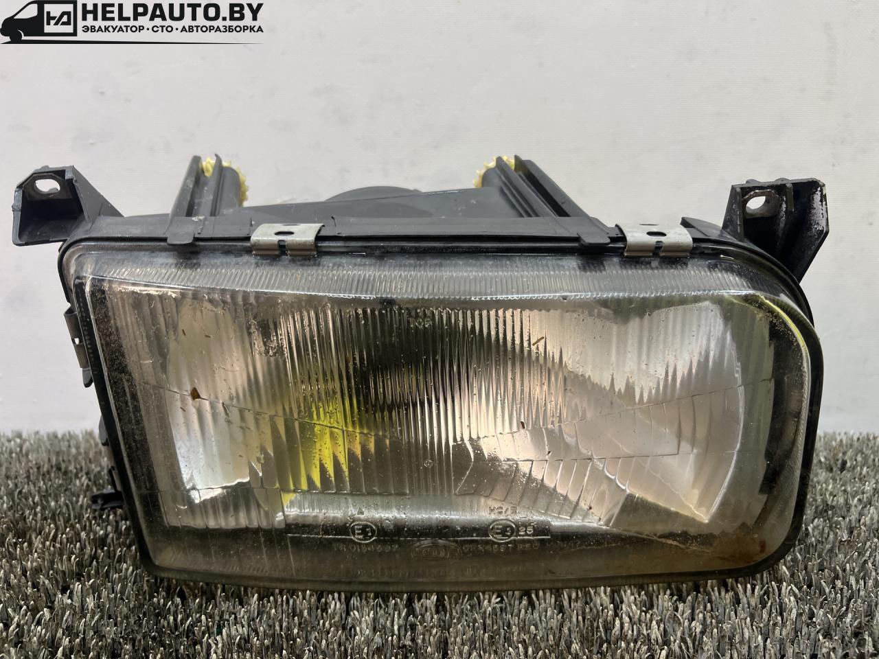 фара правая Volkswagen Passat B3 1991, 1.8 л., бензин, МКПП, белый, седан, передний привод, 133480-00 - фото №1