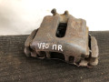 суппорт передний правый Volvo S70 1 поколение 2000, 2.5 л., D 5252 T, дизель, МКПП, черный, седан, передний привод - фото №3