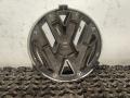эмблема Volkswagen Jetta 4 поколение 2001, 2.0 л., AQY, бензин, МКПП, синий, седан, передний привод, 3B0853601C - фото №2