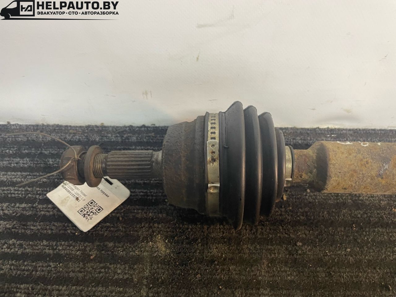 полуось передняя правая (приводной вал, ШРУС) Volkswagen Passat B3 (1988 - 1997), 1.9 л., дизель, МКПП - фото №1