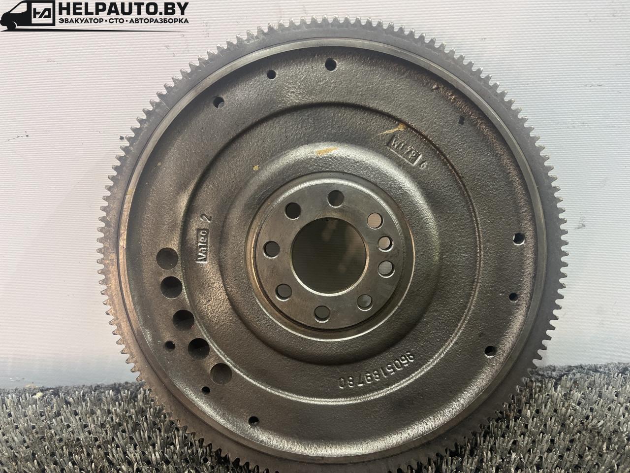 маховик Citroen Xantia 1 поколение 1997, 1.8 л., бензин, МКПП, синий, универсал, передний привод, 9605189780 - фото №1