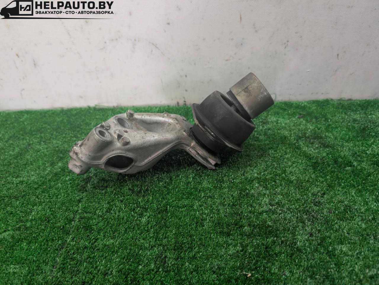 подушка крепления КПП Citroen C5 1 поколение 2003, 2.0 л., бензин, МКПП, передний привод, 9640951480 - фото №1