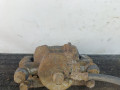 суппорт передний правый Suzuki Baleno 1 поколение 1998, 1.3 л., i, G13BB, бензин, МКПП, серебристый, седан, передний привод - фото №2