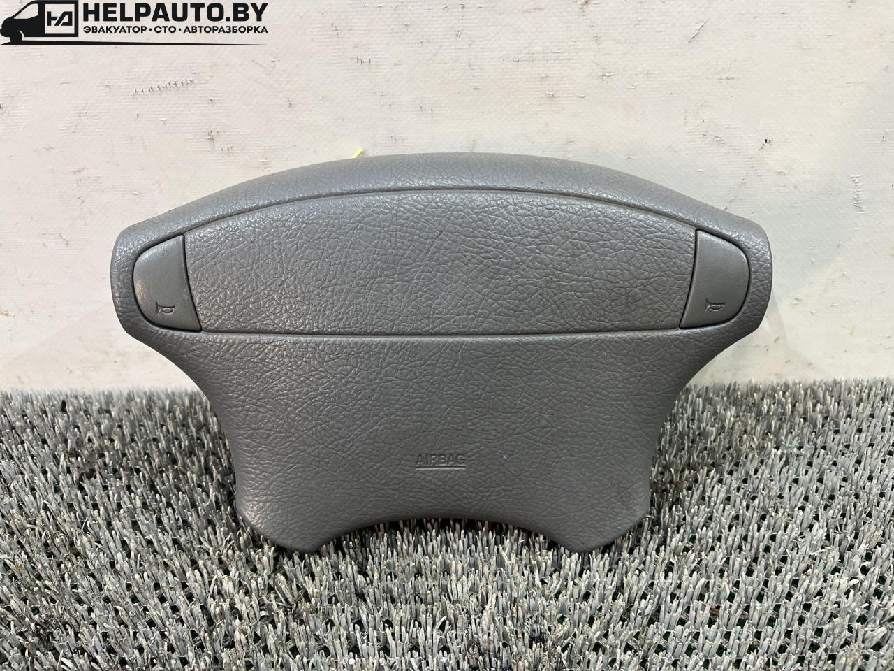 подушка безопасности водителя Suzuki Baleno 1 поколение 2002, 1.5 л., бензин, МКПП, чёрный, седан, 48150-62G72 - фото №1