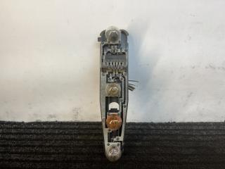 панель заднего правого фонаря Opel Vectra B 1998, 1.8 л., бензин, МКПП, мокрый асфальт, седан