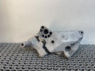 кронштейн двигателя Volkswagen Jetta 4 поколение 2001, 2.0 л., AQY, бензин, МКПП, синий, седан, передний привод, 038199207H