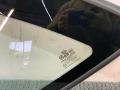 стекло кузовное боковое левое Kia Sorento 1 поколение 2006, 2.5 л., D4CB, дизель, АКПП, серый, внедорожник 5 дв., полный подключаемый привод - фото №2