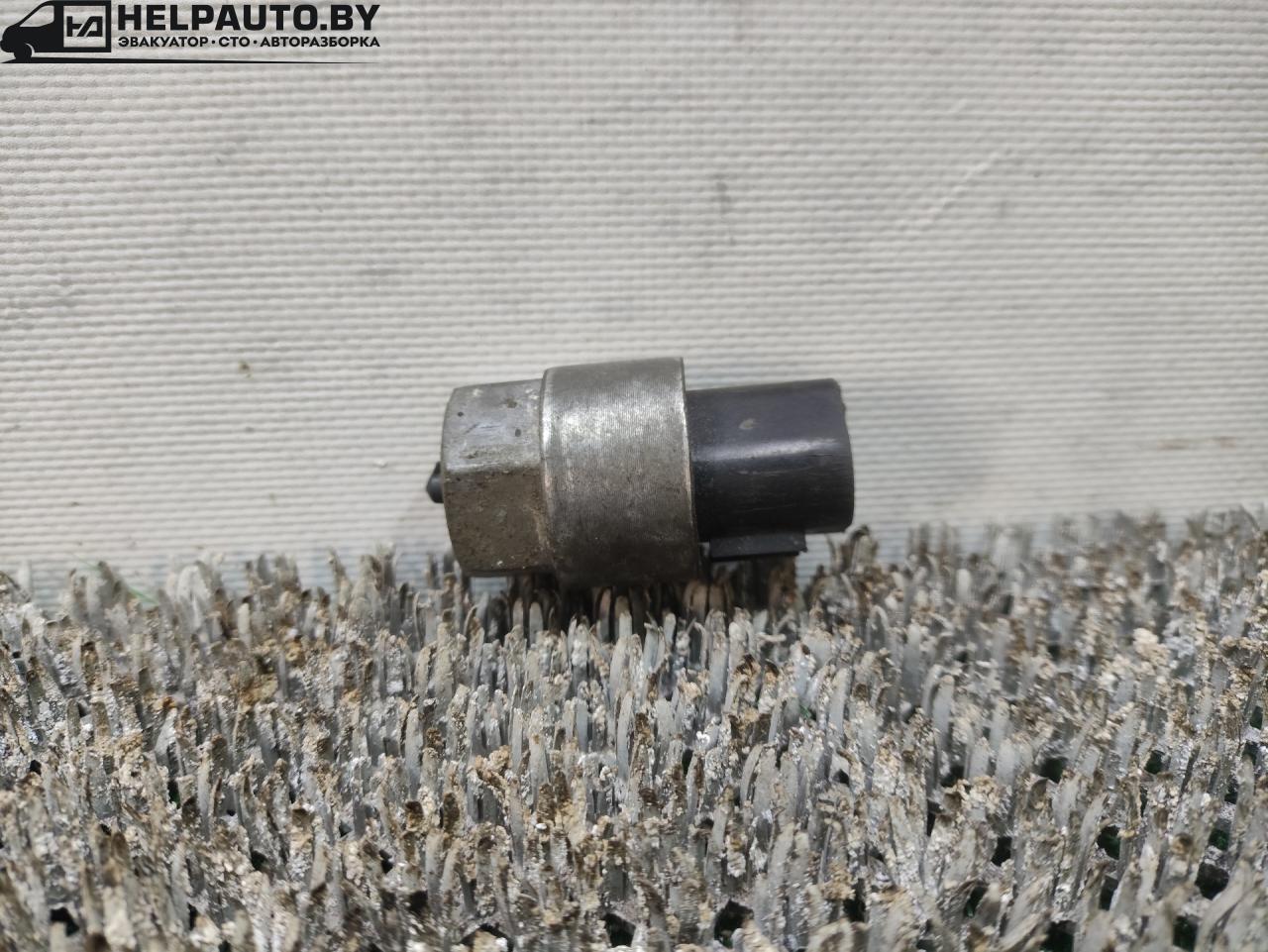 датчик скорости Kia Sorento 1 поколение 2005, 2.5 л., CRDi, D4CB, дизель, МКПП, черный, внедорожник 5 дв., полный подключаемый привод - фото №1