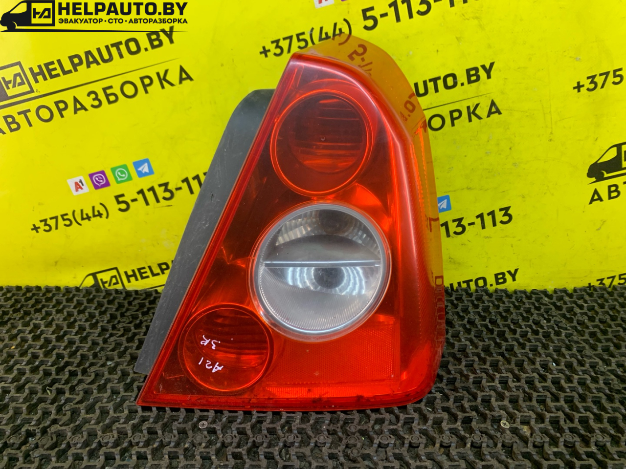 фонарь задний правый Chery Fora 1 поколение 2009, 2.0 л., SQR484F, бензин, 5МКПП, черный, передний привод - фото №1