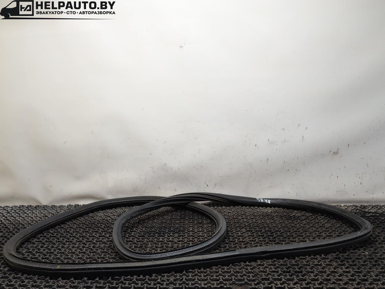 уплотнитель двери Volkswagen Jetta 4 поколение 2001, 2.0 л., AQY, бензин, МКПП, синий, седан, передний привод - фото №1