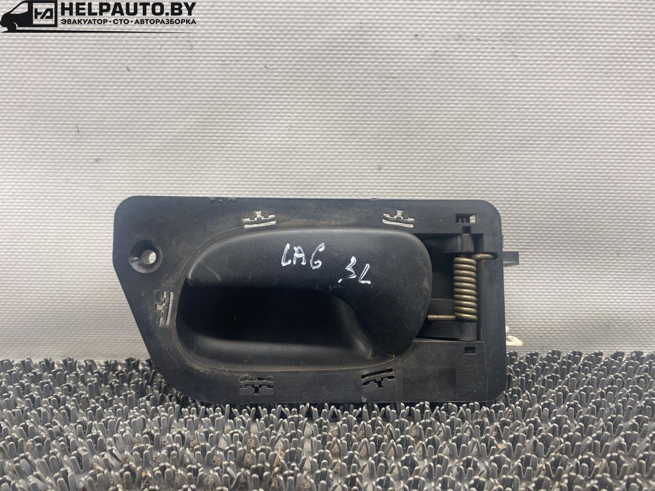 ручка внутренняя задняя левая Renault Laguna 1 поколение 1994, 2.0 л., F3R 200, бензин, МКПП, бордовый, хетчбэк 5 дв., передний привод - фото №1