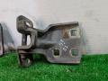 петля двери Chrysler Voyager 3 поколение 1998, 2.4 л., EDZ, бензин, МКПП, чёрный, минивэн, передний привод - фото №3