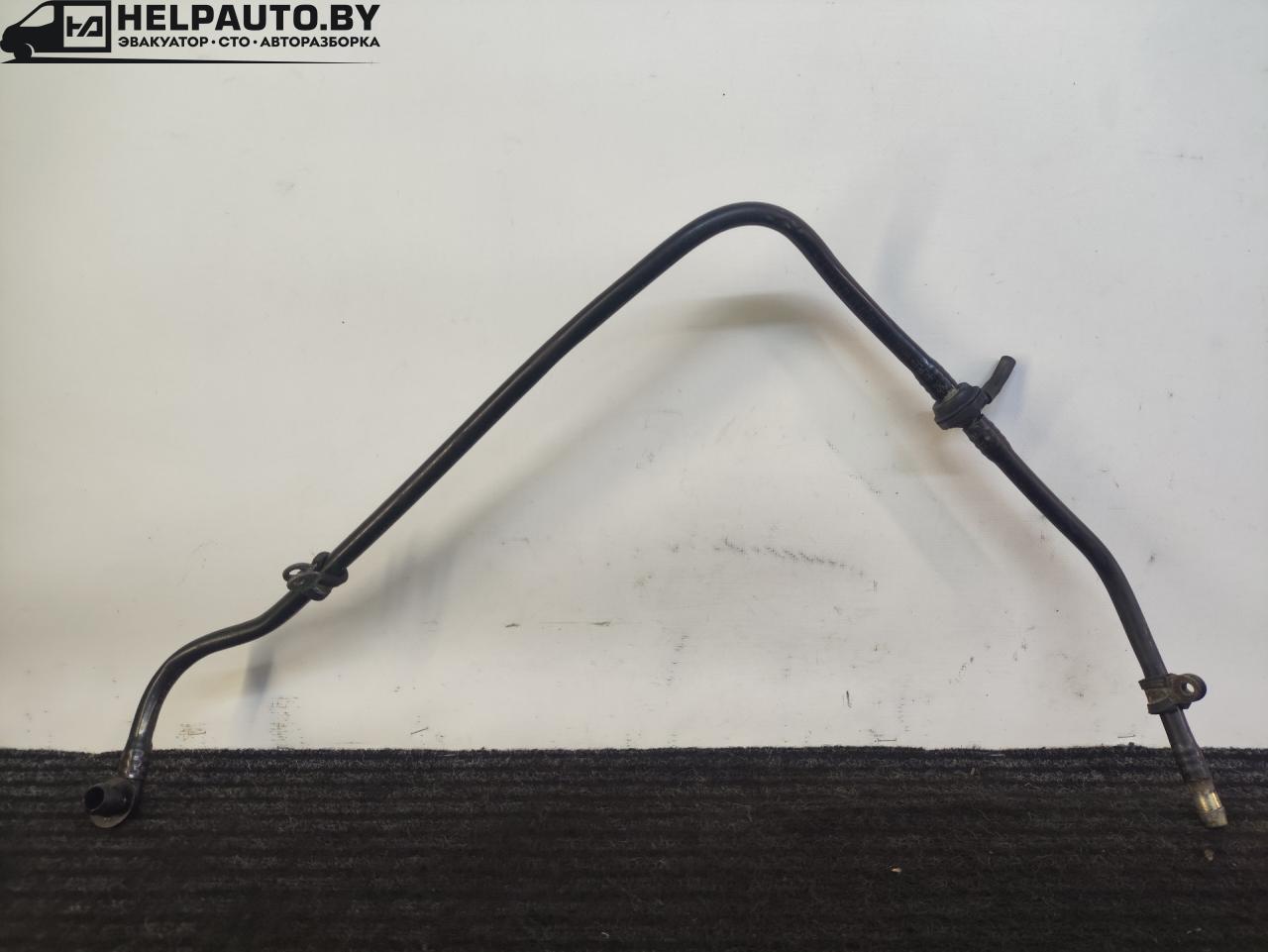 трубка вакуумная Opel Astra F 1994, 1.7 л., дизель, 5МКПП, зелёный, хетчбэк 5 дв., передний привод, 73378 - фото №1