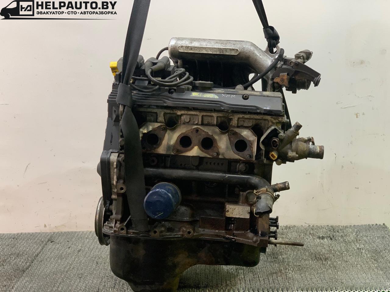 двигатель Renault Scenic 1 поколение 1998, 1.6 л., бензин, МКПП, синий, передний привод, K7M, 7702, DB68181 - фото №1