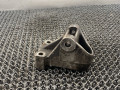 кронштейн (крепление) Audi 100 С3 1985, 2.3 л., i, бензин, МКПП, седан, передний привод - фото №2