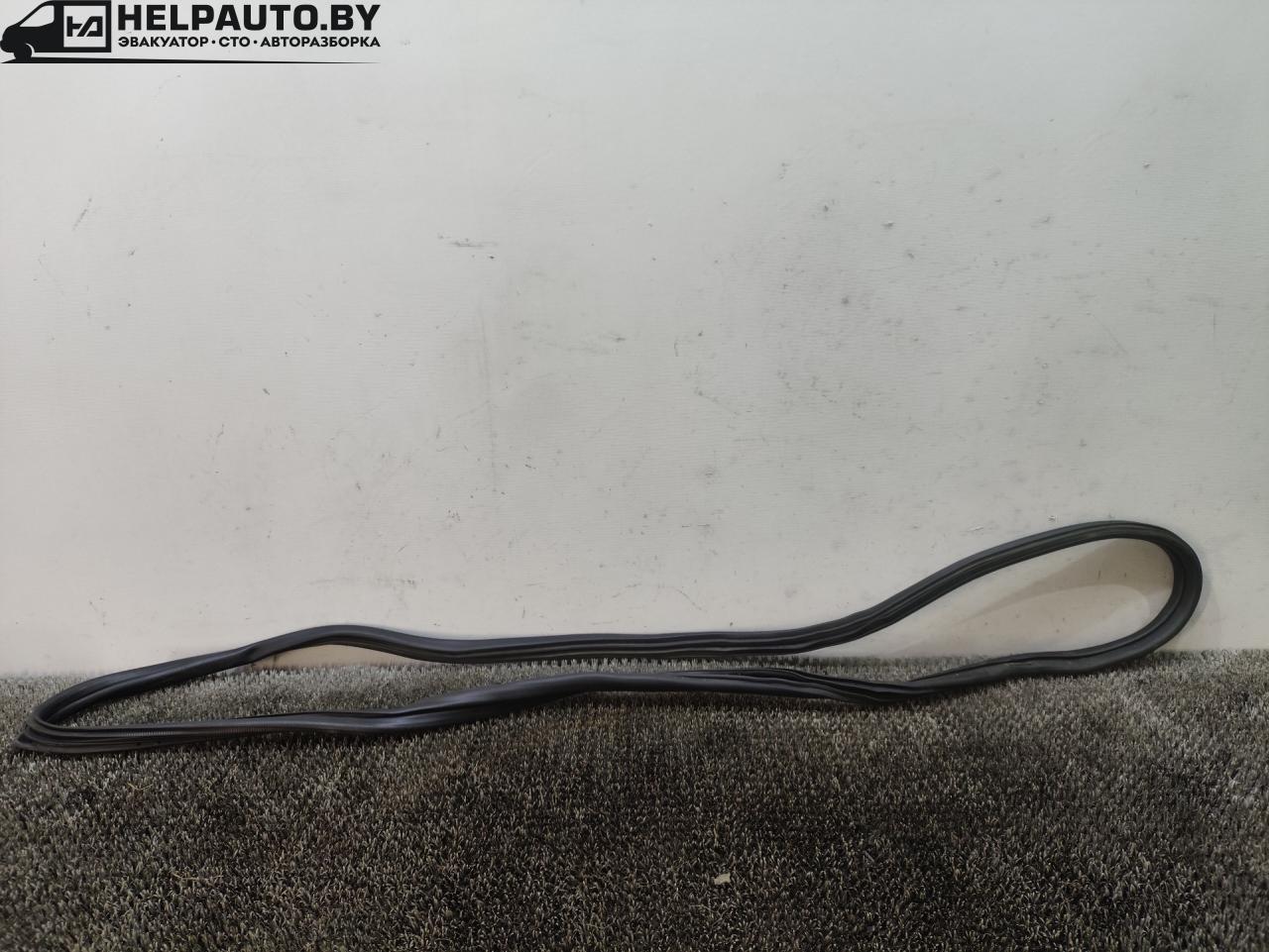 уплотнитель двери Suzuki Baleno 1 поколение 2002, 1.5 л., бензин, МКПП, чёрный, седан - фото №1