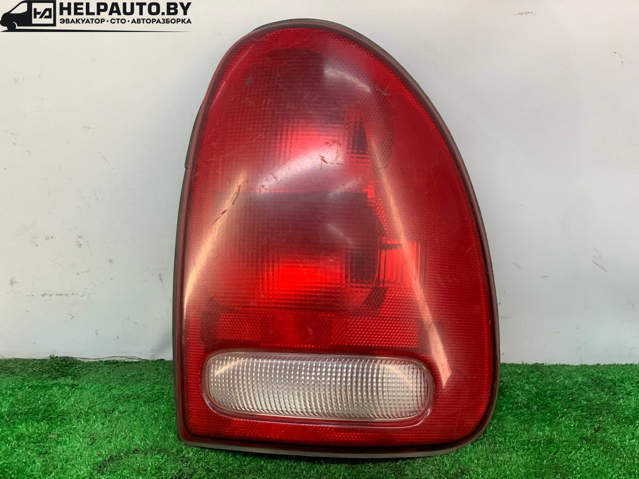 фонарь задний правый Chrysler Voyager 3 поколение 1999, 2.4 л., EDZ, бензин, АКПП, красный, минивэн, передний привод - фото №1