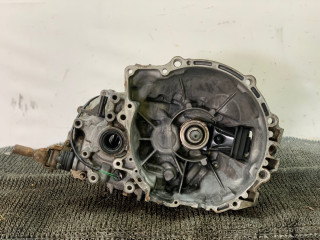 КПП механическая (МКПП) Mazda 626 GF [рестайлинг] GF 1999, 1.6 л., i, бензин, МКПП, бежевый, седан, передний привод, G564