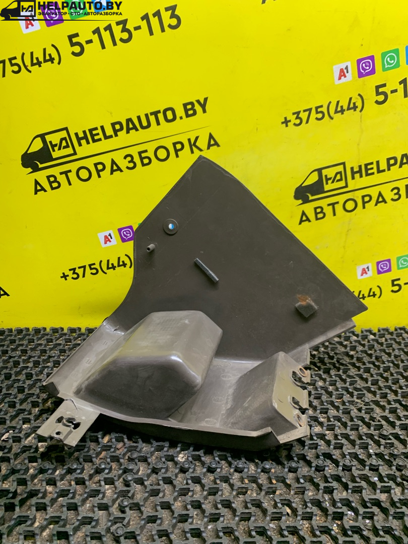 пластик Kia Sportage 1 поколение 2000, 2.0 л., FE (16V), бензин, МКПП, зеленый, полный подключаемый привод, правый руль - фото №1