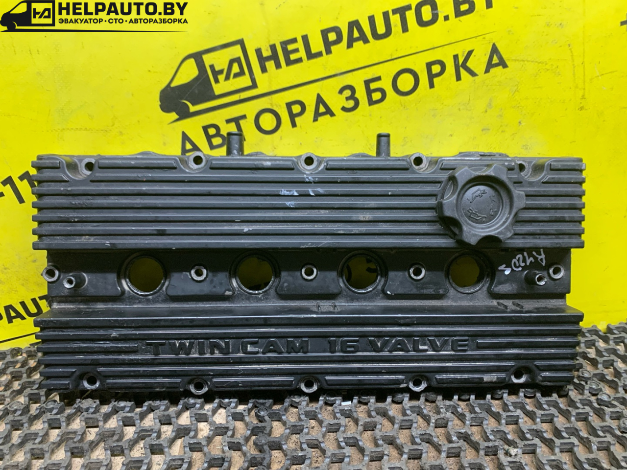 клапанная крышка Rover 400 Series 2 поколение 1999, 1.4 л., 14 K4F, бензин, МКПП, зеленый, хетчбэк 5 дв., передний привод - фото №1