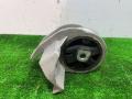 подушка крепления КПП Renault Megane 1 поколение 1997, 1.6 л., K7M 703, бензин, 5МКПП, красный, хетчбэк 5 дв., передний привод - фото №3
