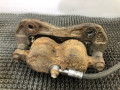 суппорт передний левый Kia Sorento 1 поколение 2005, 2.5 л., дизель, МКПП, серый, полный привод - фото №3