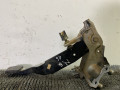 педаль тормоза Mazda 626 GF [рестайлинг] GF 1999, 1.8 л., i, бензин, МКПП, бежевый, седан, передний привод - фото №3