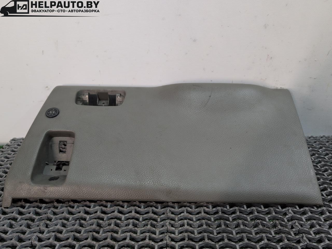 накладка на торпедо (консоль) Daewoo Evanda 1 поколение V200 2003, 2.0 л., i, X 20 SED, бензин, МКПП, берюзовый, седан, передний привод, 96327277 - фото №1