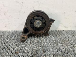 подушка крепления КПП Ford Mondeo 2 поколение 1999, 1.8 л., RFN, дизель, МКПП, белый, универсал, передний привод, 6P090-A