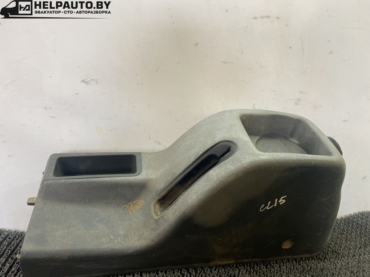консоль салона Chevrolet Lanos 1 поколение 2003, 1.5 л., A15SMS, бензин, МКПП, зелёный, седан, передний привод - фото №1