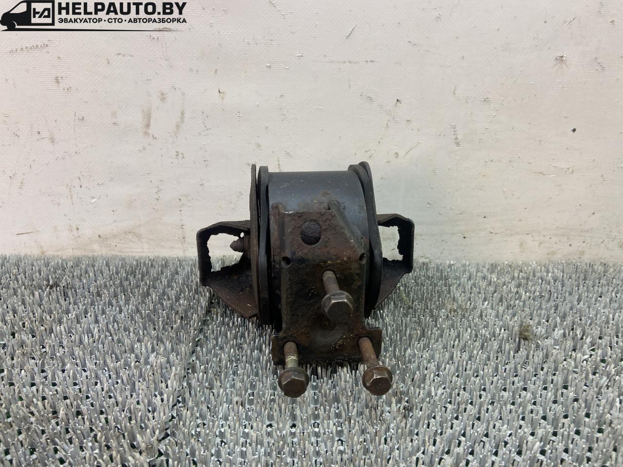 подушка крепления двигателя Audi 80 B3 89/B3 1988, 1.6 л., дизель, МКПП, седан, передний привод - фото №1