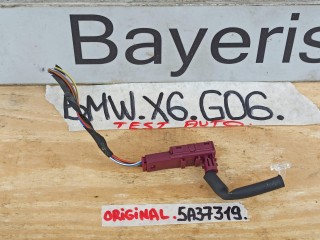 подсветка двери BMW X6 G06 [рестайлинг] 2023, 3.0 л., бензин, a96, полный привод, 5A37319