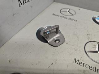 петля двери BMW X5 G05 [рестайлинг] 2023, 3.0 л., бензин, 7394435