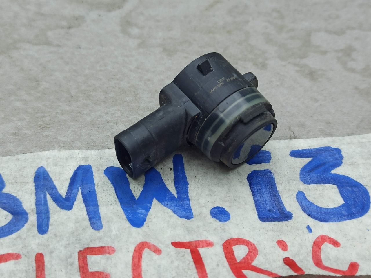 датчик парктроника BMW i3 L01 2015, 9283200 - фото №1