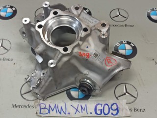 кулак задний правый BMW XM G09 2023, 4.4 л., бензин, электро, c5y, 1544038