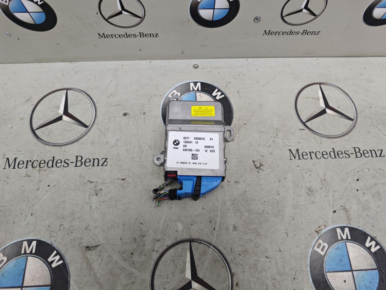 блок AirBag BMW 2 серия Active Tourer F45 2015, 2.0 л., B48 A20 A, бензин, 9390576 - фото №1