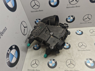 корпус воздушного фильтра Mercedes-Benz GLB-Класс 1 поколение 2022, бензин, задний привод, A2820903800