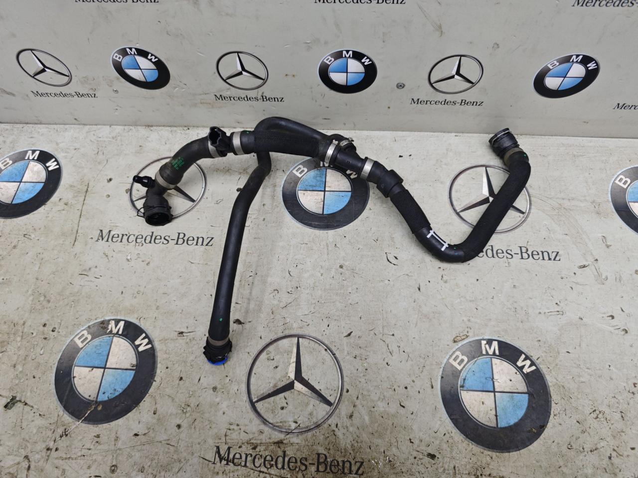 патрубок радиатора BMW XM G09 2023, 4.4 л., бензин, c5y, полный привод, 5A5E6D7 - фото №1
