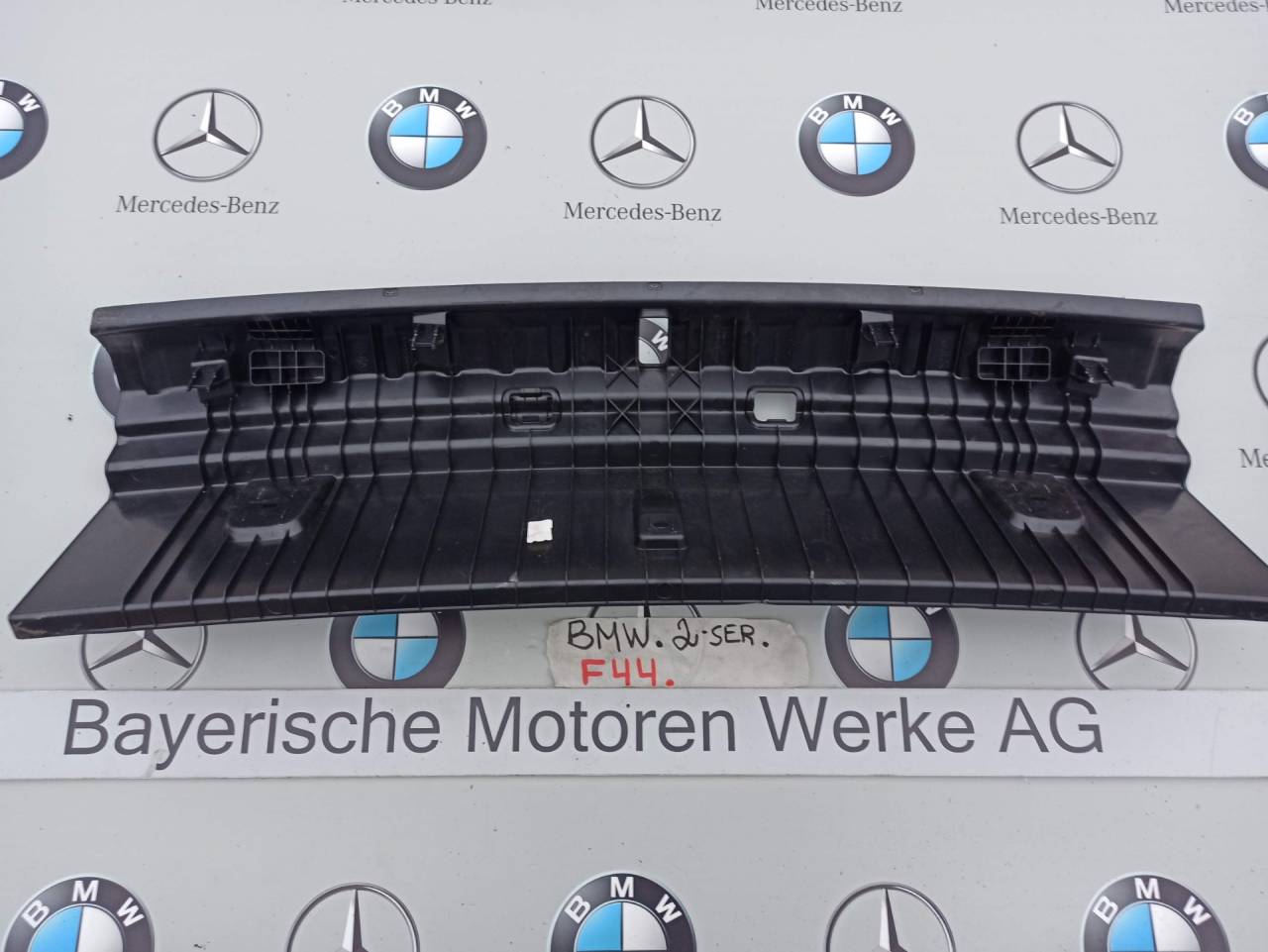 накладка декоративная BMW 2 серия F44 2020, 2.0 л., бензин, хетчбэк 5 дв., полный привод, 7475720 - фото №1