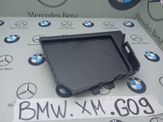 пластик BMW XM G09 2023, 4.4 л., бензин, электро, c5y, 9868441