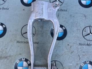 крепление амортизатора BMW 8 серия G14/G15 [рестайлинг] 2022, 3.0 л., B58B30C, бензин, АКПП, c36, купе, 6861199