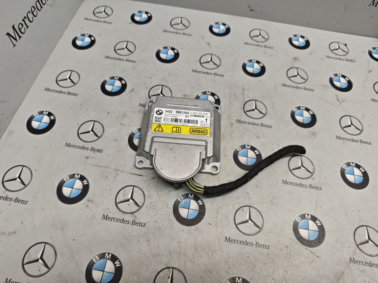 блок AirBag BMW X5 F15 2017, 3.0 л., N55 B30 A, бензин, АКПП, 6882266 - фото №1