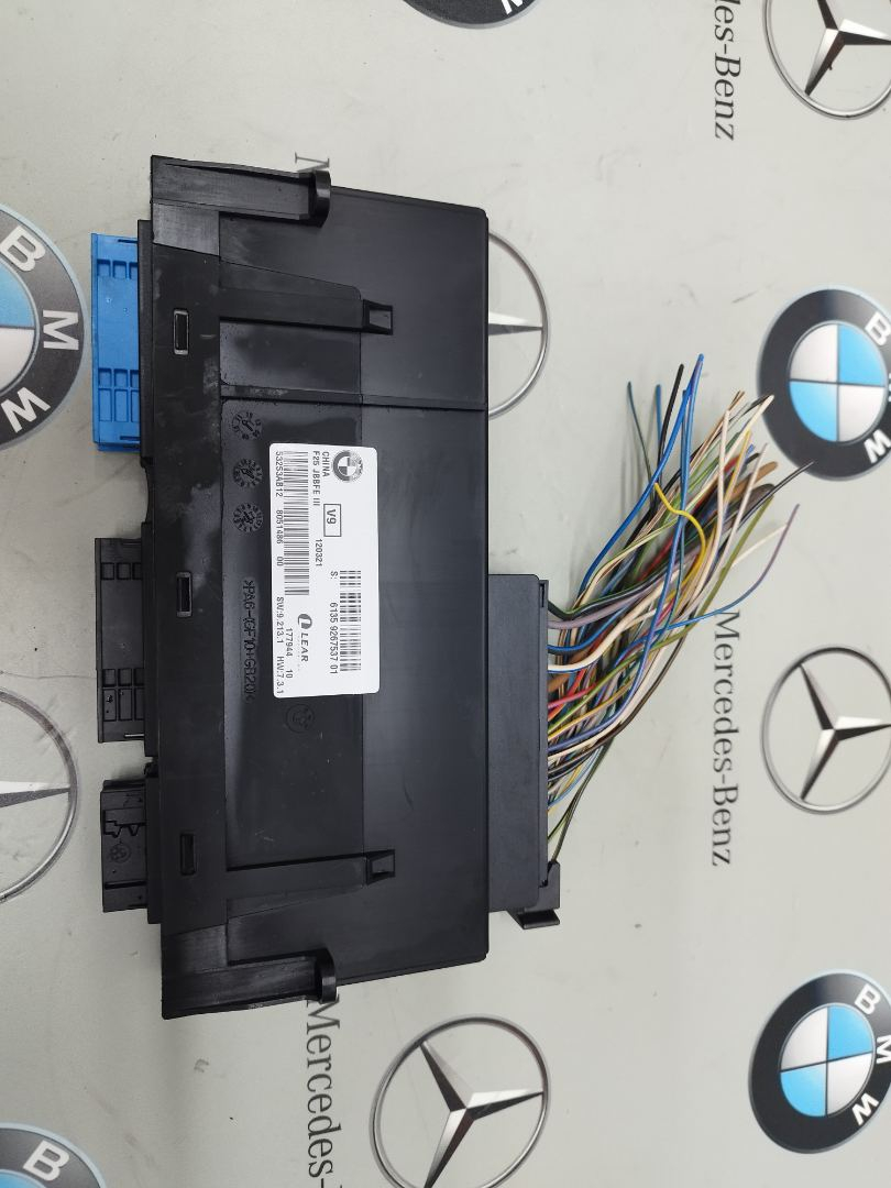блок комфорта BMW X3 F25 2012, 3.0 л., N52 B30 A, бензин, 9267537 - фото №1
